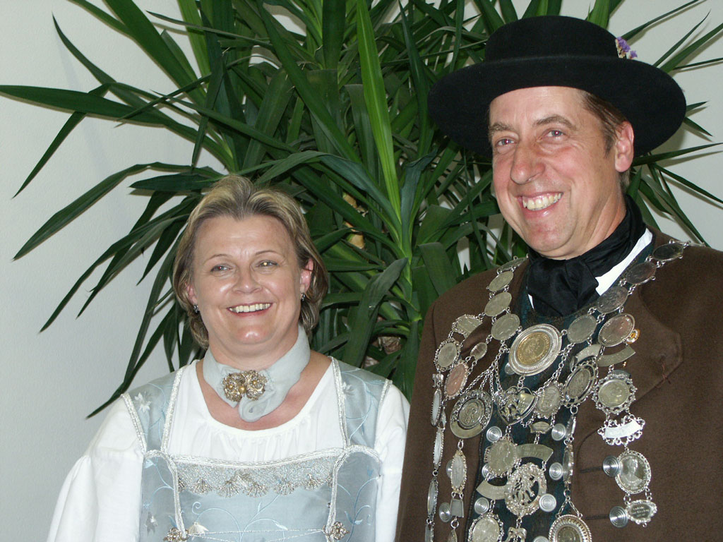 Gaukönig Joe Frankenberger mit seiner Frau Gerda